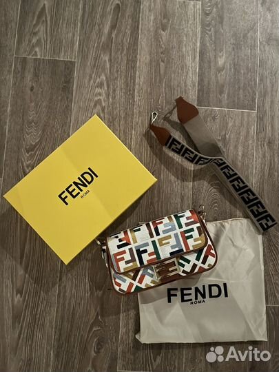 Сумка fendi