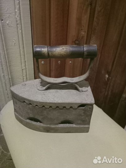 Старый утюг