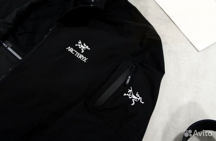 Мужская летняя ветровка Arcteryx