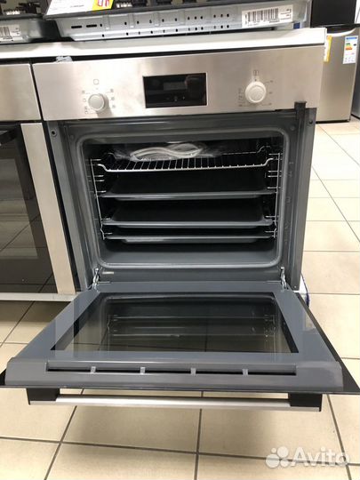 Духовой шкаф Bosch hbf113br0s