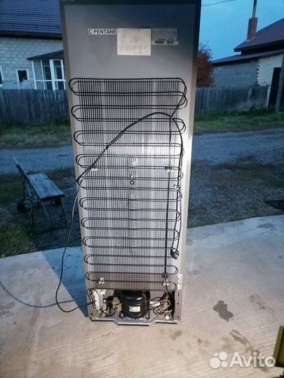 Холодильник whirlpool