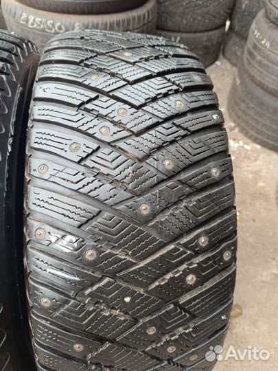 Goodyear UltraGrip Ice Arctic SUV 255/55 R18