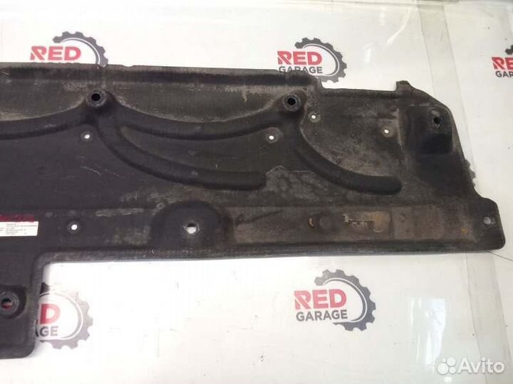 Защита днища кузова левая Mercedes-Benz E-Class