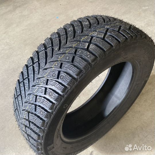 Michelin X-Ice North 4 225/40 R19 93H