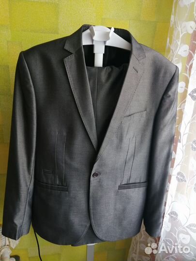 Костюм мужской 52р, на рост182