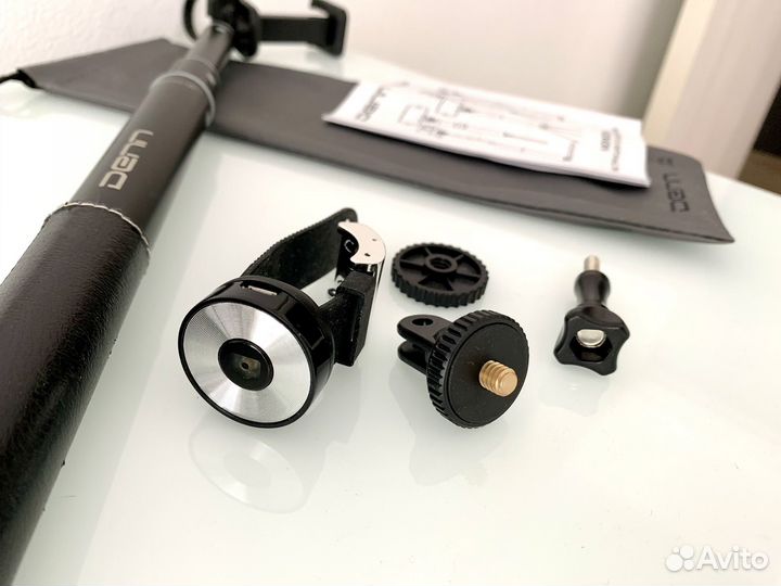 Монопод Denn DSS-LUX (селфипалка-штатив)