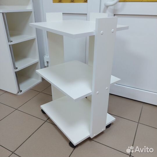 Косметологическая тележка