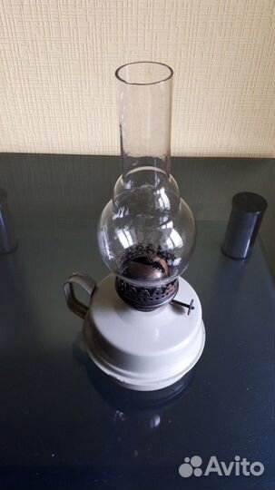 Лампа керосиновая