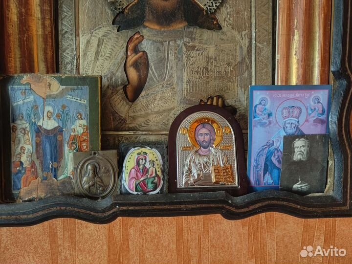 Старинные иконы