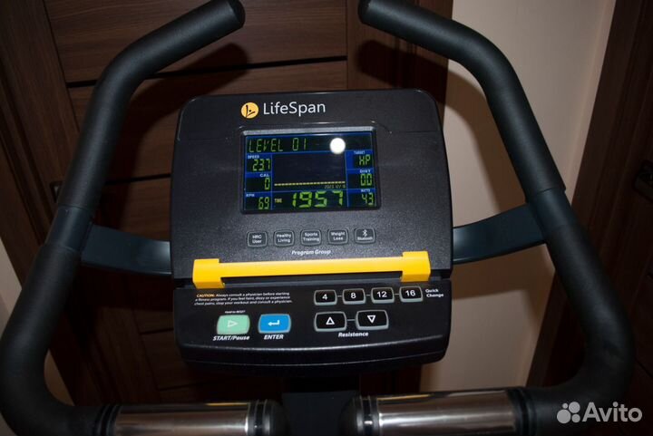 Велотренажер динамическая электронная регулировка