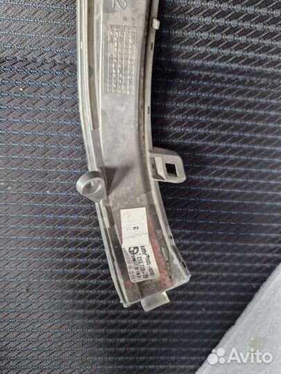 Повторитель поворота в зеркало bmw x1 e84