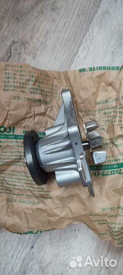 Помпа Toyota Camry 40