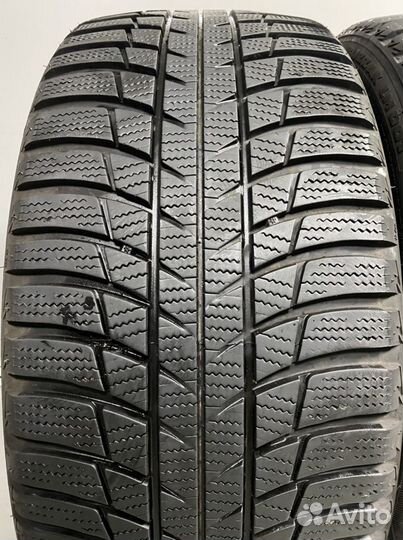 Bridgestone Blizzak LM-001 245/40 R19