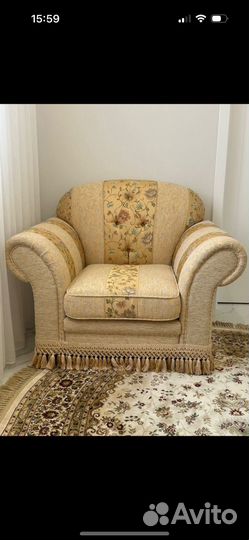 Продается два кресла,Италия