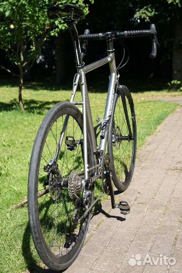 Титановый шоссейный велосипед Lynskey (USA)