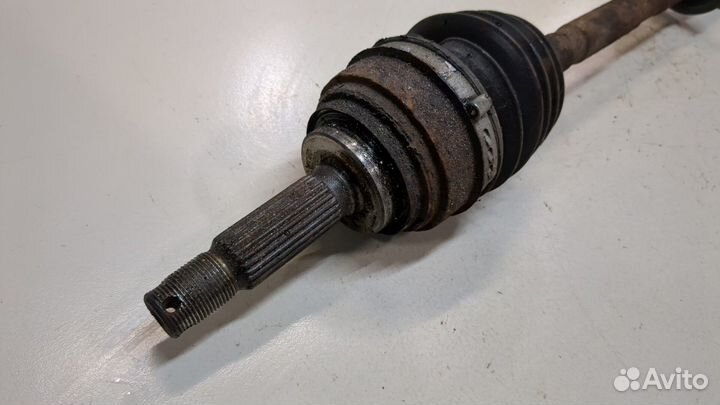 Полуось правая передняя Mitsubishi Colt, 1993