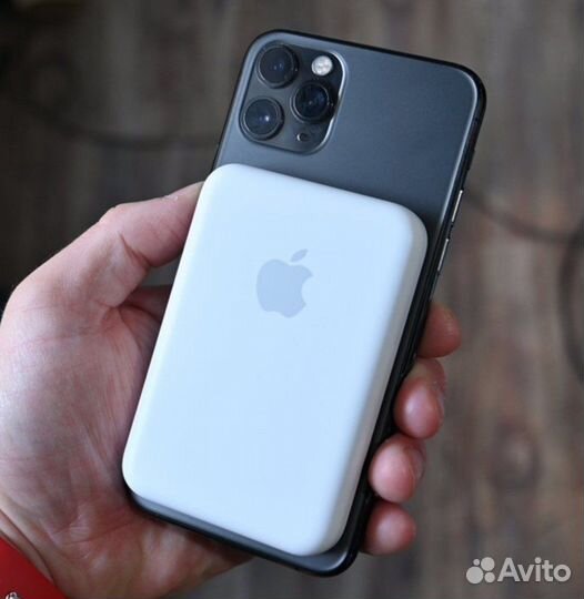 Павербанк apple
