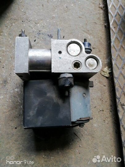 Блок abs Volvo 960 B6304T 1995