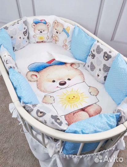 Бортики в кроватку с одеялом