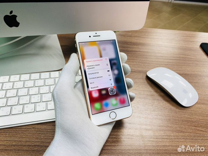 iPhone 8, 64 ГБ