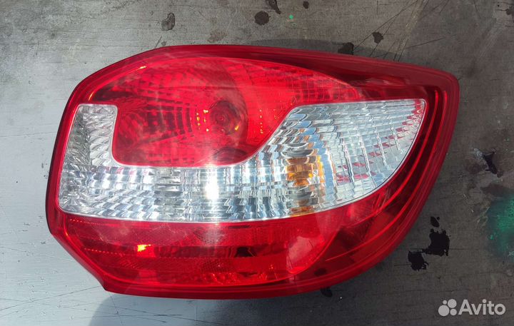Фонарь задний правый Лада Гранта лифтбек