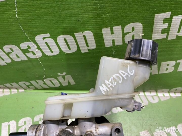 Главный тормозной цилиндр Mazda 6 GG L813 2003