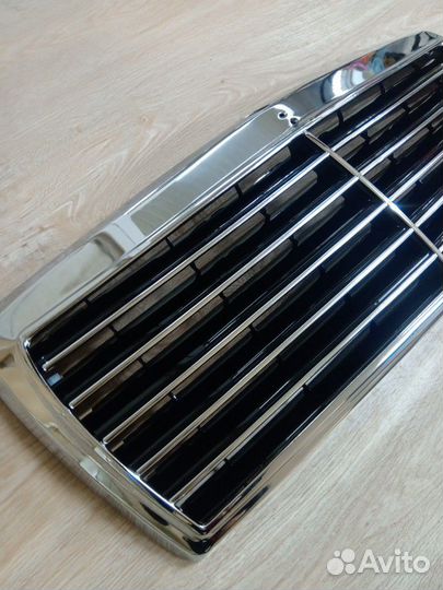 Решетка радиатора w201