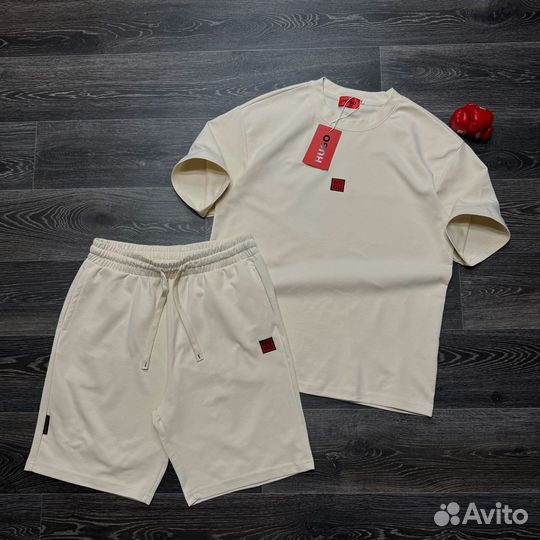 Костюм Hugo шорты и футболка