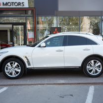 Infiniti QX70 3.0 AT, 2014, 171 978 км, с пробегом, цена 2 363 000 руб.