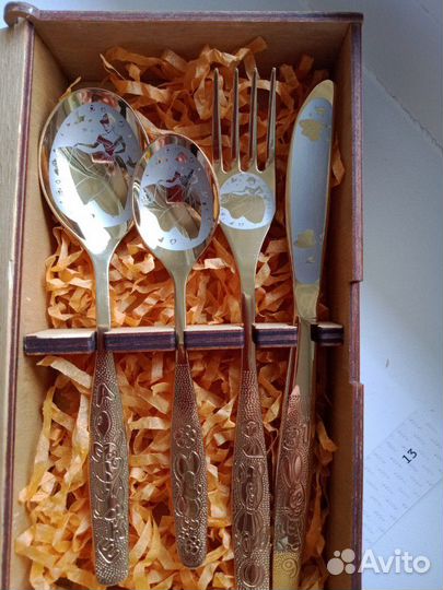 Подарочный набор столовых приборов для девочки