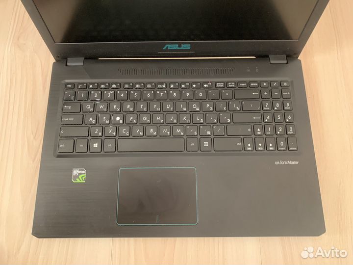 Ноутбук Asus