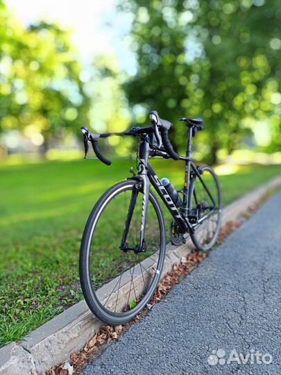 Велосипед шоссейный scott speedster 40