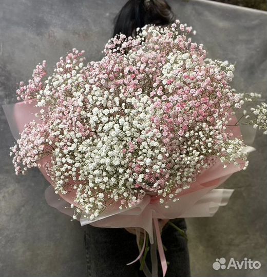 Букет с гипсофилой