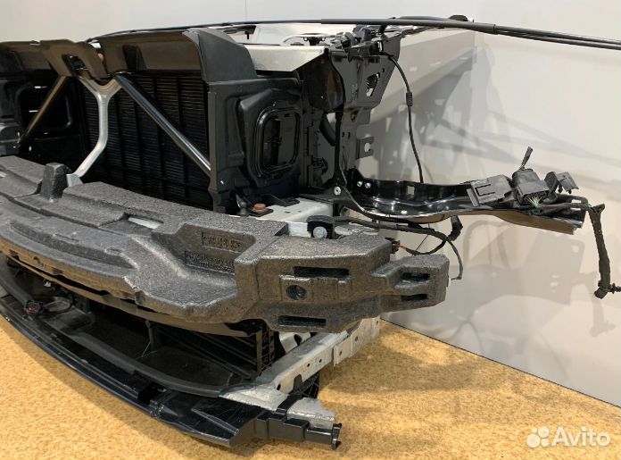 Кассета радиаторов телевизор BMW 7 G11 G12 рест