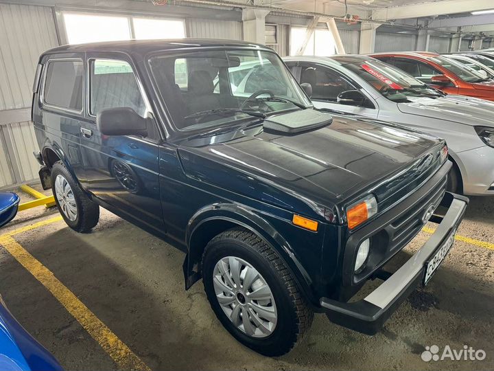 LADA 4x4 (Нива) 1.7 МТ, 2016, 81 000 км