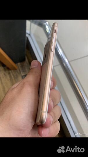 iPhone 8 64gb