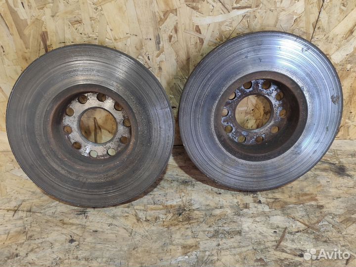 Передние тормозные диски вент Audi 100 C4