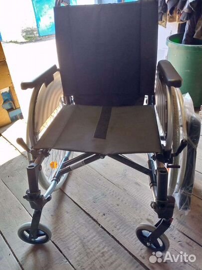 Инвалидная коляска новая