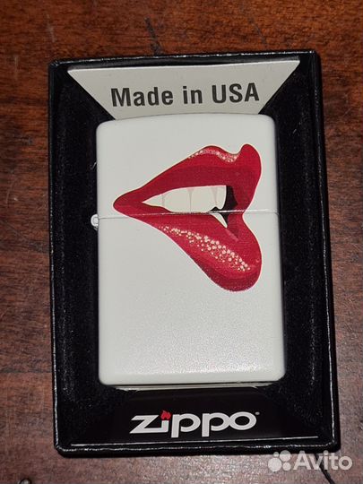 Zippo. Губы. Коллекц. Редкая. Новая