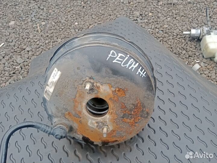 Вакуумник на Ленд Ровер/Ренж Ровер 2004 год