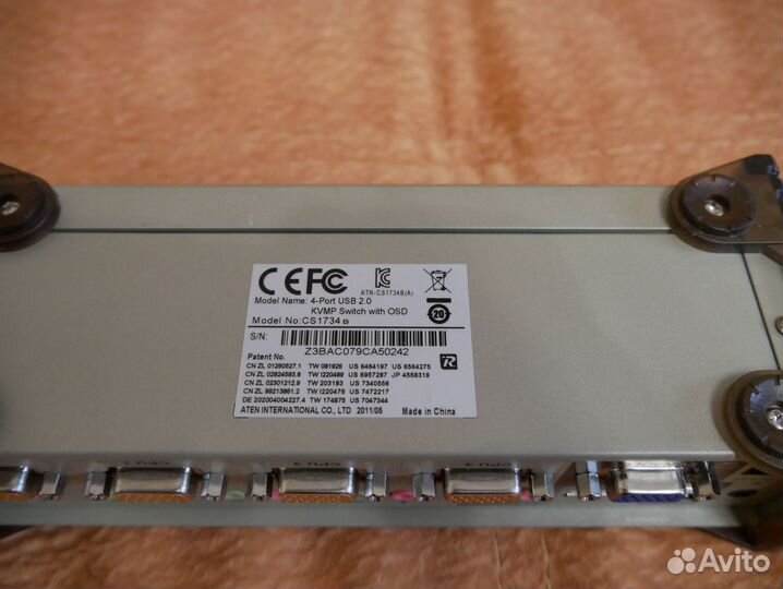 Переключатель KVM aten-CS1734B