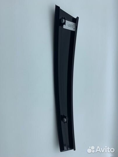 Молдинг левый на volkswagen phaeton short оригинал