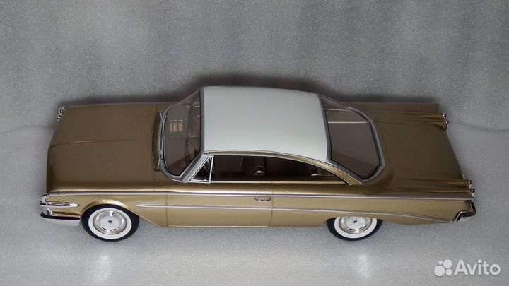 Модель 1:18 Edsel Ranger Hardtop 1960 / BoS