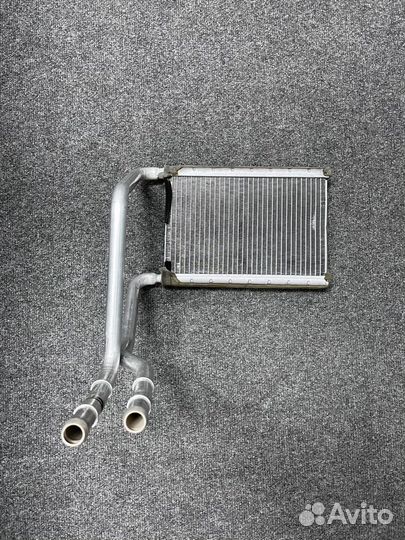 Радиатор отопителя Ford 2008790