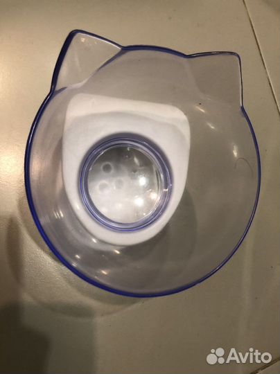 Миска для кота