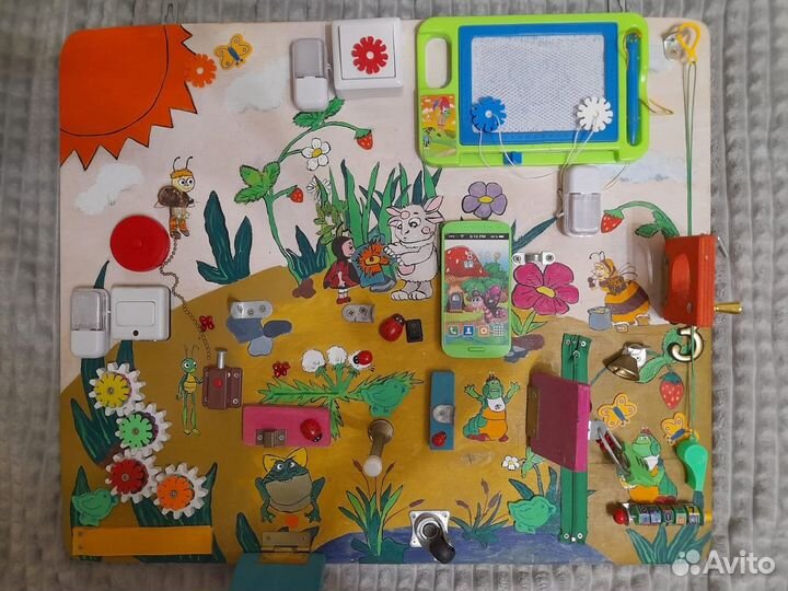 Бизибод мультяшный 