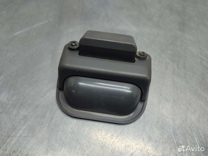 Ручка боковых обшивок багажника BMW 7 серия Е65