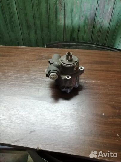 Гидроуселитель