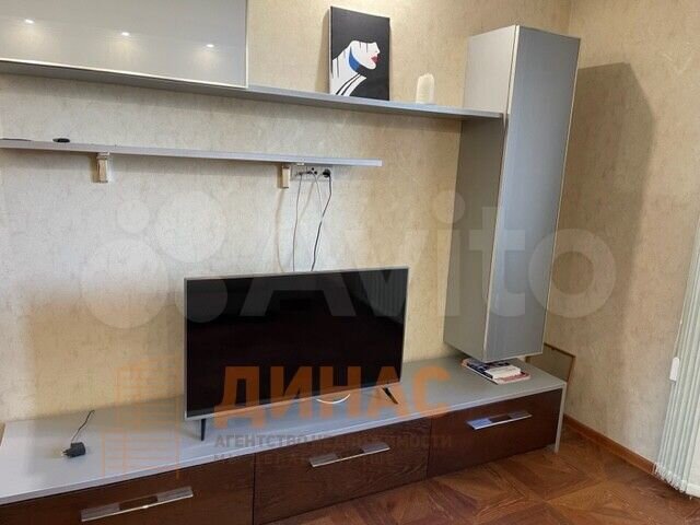 1-к. квартира, 43 м², 10/10 эт.