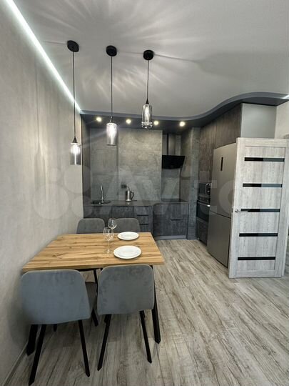 2-к. квартира, 57 м², 15/19 эт.